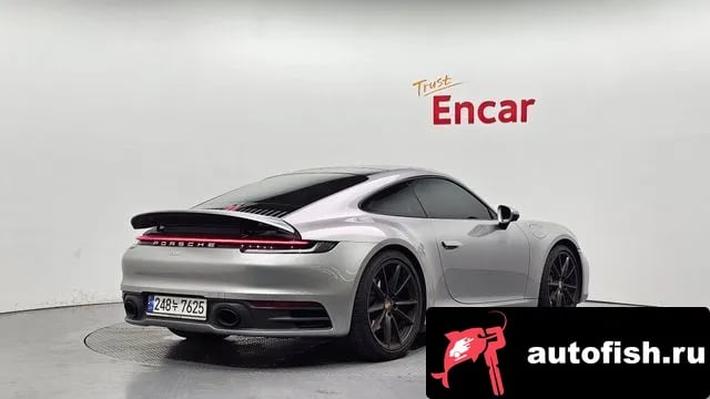 Porsche 911 911 (992) 2023 года - вид 2