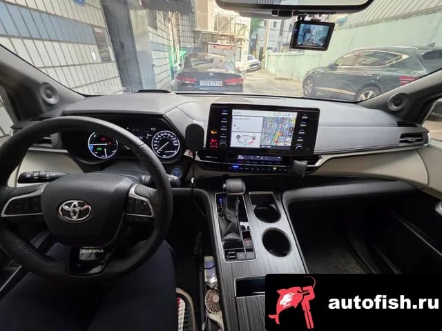 Toyota Sienna Siena 4th Generation 2022 года - вид 2