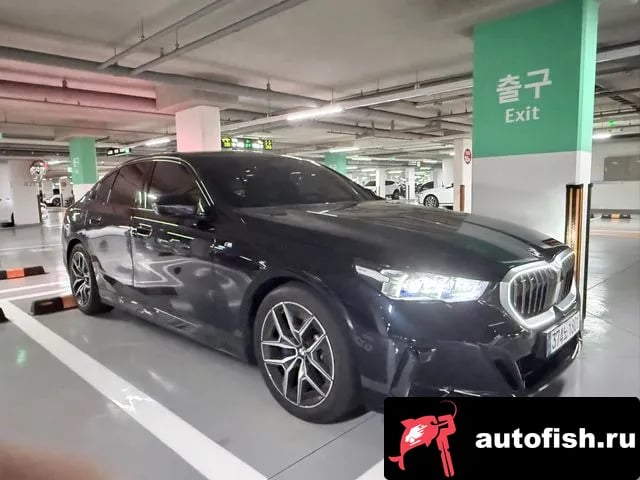 BMW 5-Series 5 Series (G60) 2025 года - вид 3