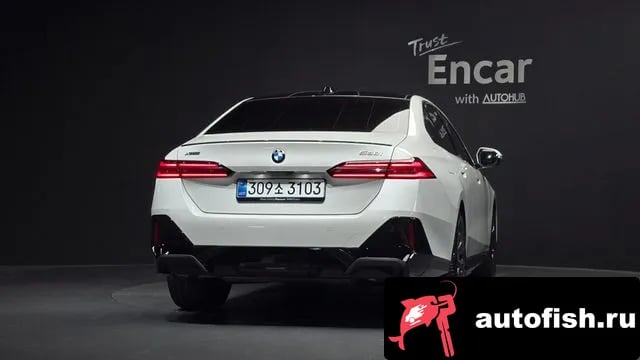 BMW 5-Series 5 Series (G60) 2025 года - вид 4