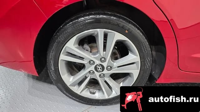 Hyundai AVANTE Avante AD 2018 года - вид 5