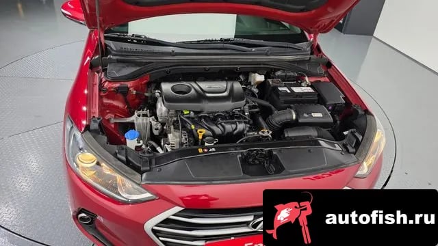 Hyundai AVANTE Avante AD 2018 года - вид 6