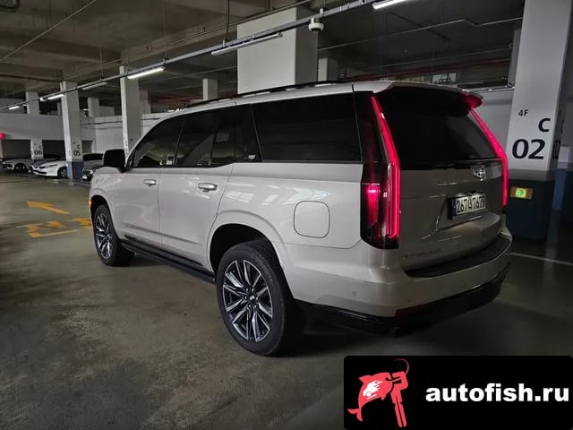 Cadillac Escalade Escalade 5th Generation 2021 года - вид 6