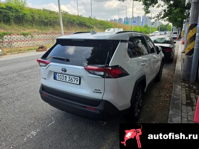 Toyota RAV4 RAV4 5th Generation 2023 года - вид 6