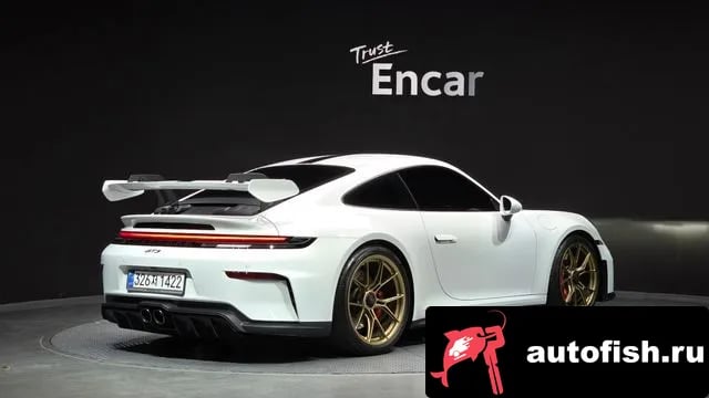 Porsche 911 911 (992) 2025 года - вид 2