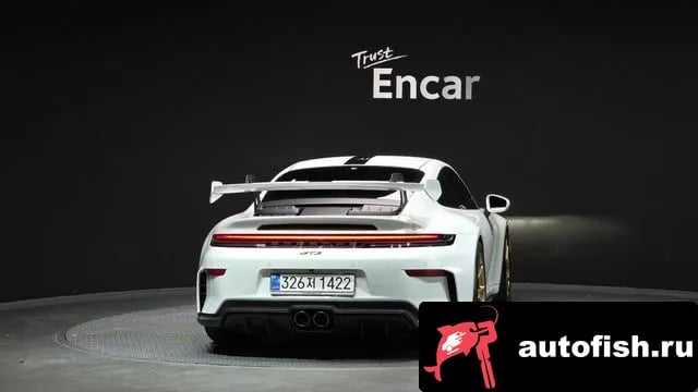 Porsche 911 911 (992) 2025 года - вид 4