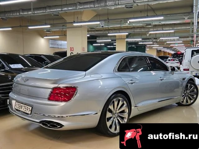 Bentley Flying Spur Flying Spur 3rd Generation 2021 года - вид 2