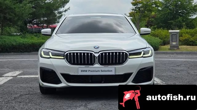BMW 5-Series 5 Series (G30) 2022 года - вид 3