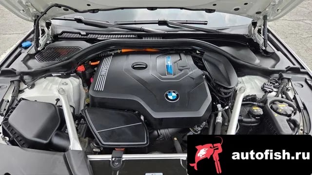 BMW 5-Series 5 Series (G30) 2022 года - вид 6