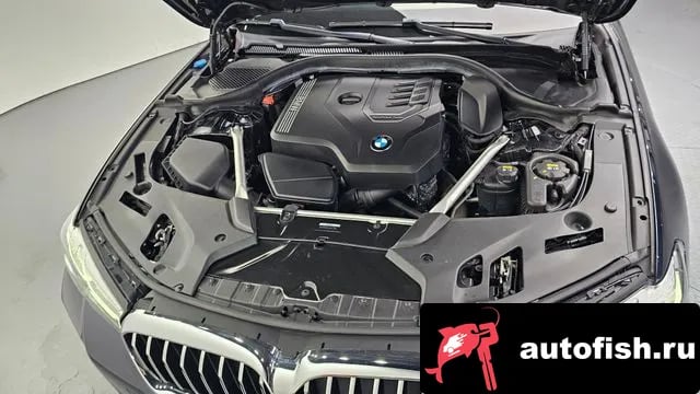 BMW 5-Series 5 Series (G30) 2021 года - вид 6