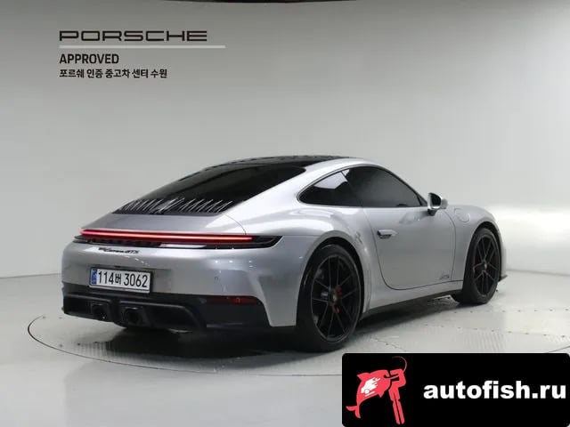 Porsche 911 911 (992) 2025 года - вид 2