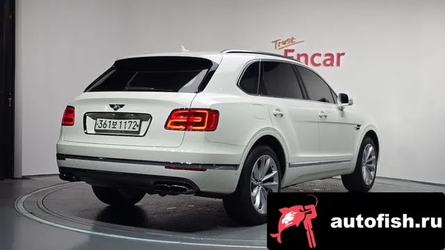 Bentley Bentayga Benteiga 2020 года - вид 2