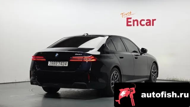 BMW 5-Series 5 Series (G60) 2026 года - вид 2