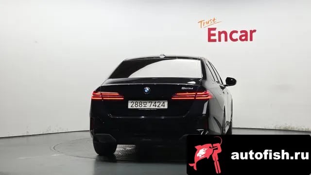 BMW 5-Series 5 Series (G60) 2026 года - вид 4