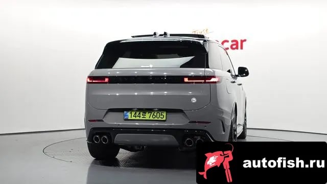 Land Rover Range Rover Sport Range Rover Sport 3rd Generation 2025 года - похожие автомобили