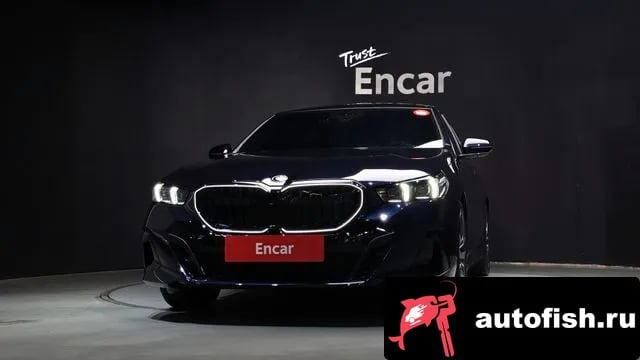 BMW 5-Series 5 Series (G60) 2025 года - вид 3