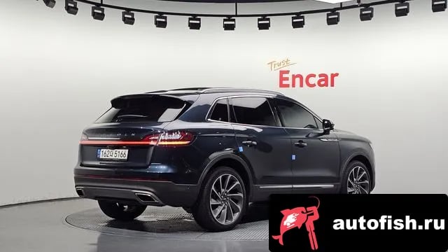 Lincoln Nautilus Nautilus First generation 2022 года - похожие автомобили