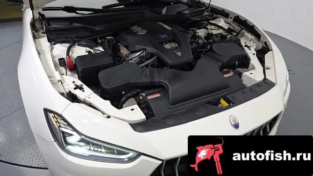 Maserati Ghibli Gibley 2019 года - вид 6