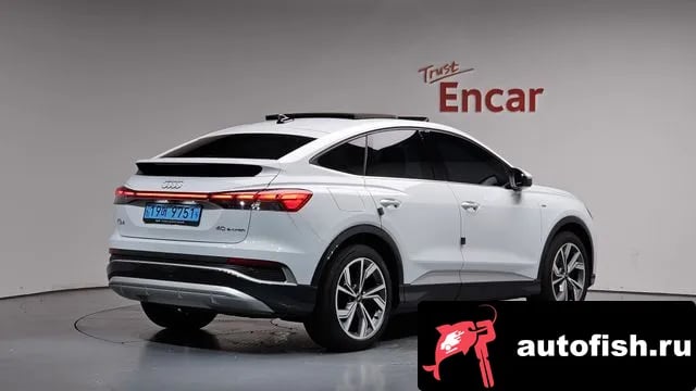 Audi Q4 e-tron Q4 e-Tron (F4) 2022 года - вид 1