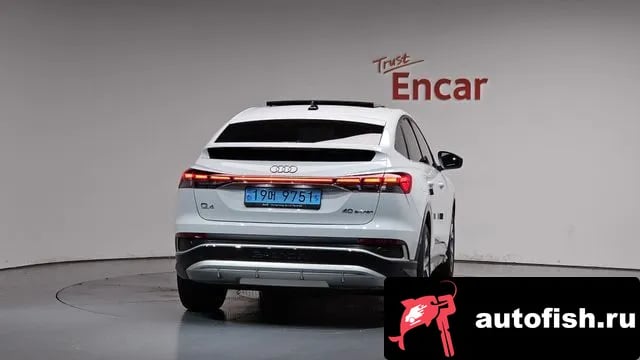 Audi Q4 e-tron Q4 e-Tron (F4) 2022 года - похожие автомобили