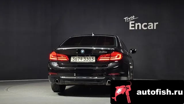 BMW 5-Series 5 Series (G30) 2020 года - вид 4