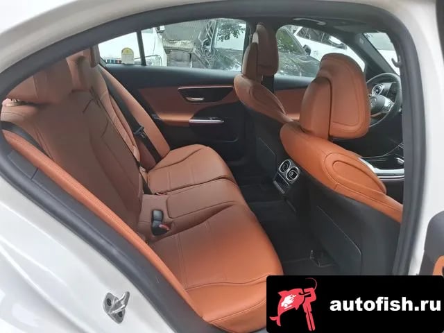 Mercedes-Benz C-Class C-Class W206 2025 года - похожие автомобили