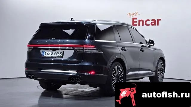 Lincoln Aviator Aviator 2nd generation 2022 года - вид 2