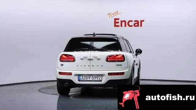 Mini Clubman Cooper Clubman 2021 года - вид 3