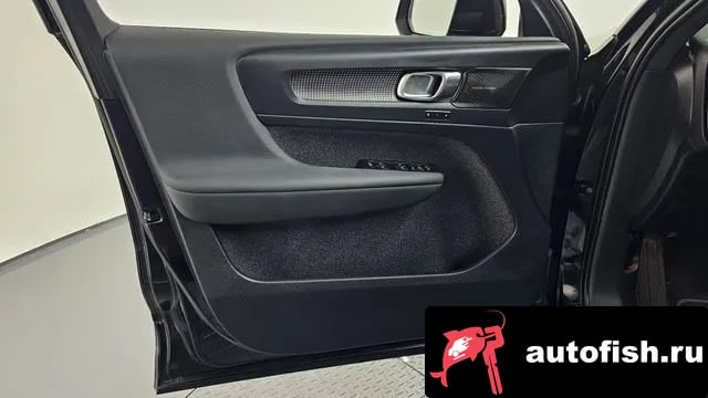 Volvo XC40 XC40 Richards 2022 года - похожие автомобили