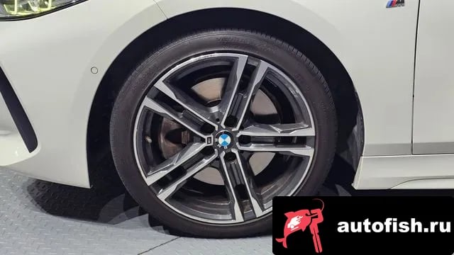 BMW 1-Series 1 Series (F40) 2021 года - вид 5