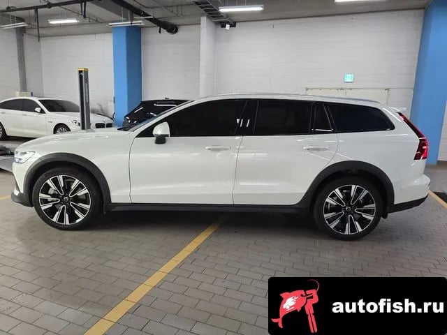 Volvo V60 V60 Cross-country 2nd Generation 2023 года - вид 5