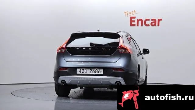 Volvo V40 V40 Cross-Country 2019 года - вид 4