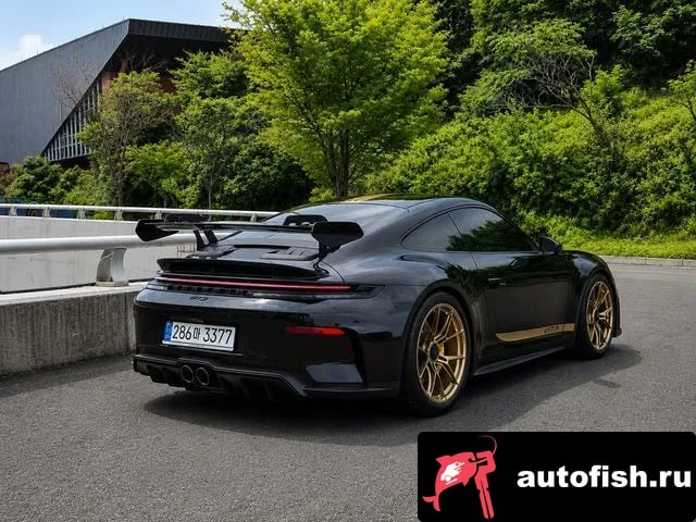 Porsche 911 911 (992) 2026 года - вид 2