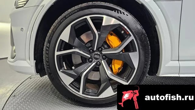 Audi e-tron e-Tron 2023 года - вид 5