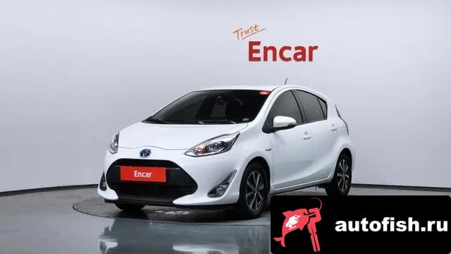 Toyota Prius Prius C 2018 года - вид 1
