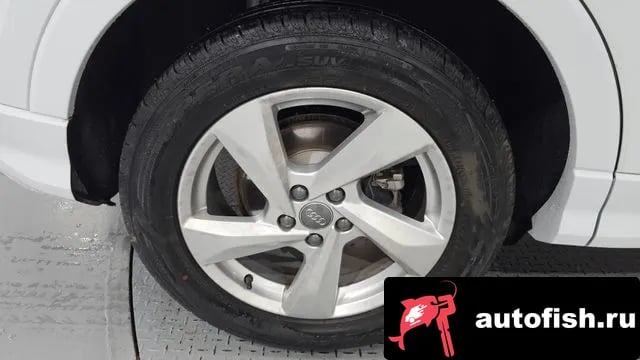 Audi Q3 Q3 (F3) 2020 года - вид 4