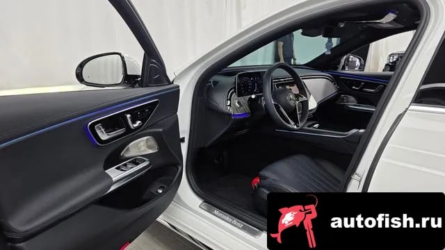 Mercedes-Benz E-Class E-Class W214 2025 года - похожие автомобили