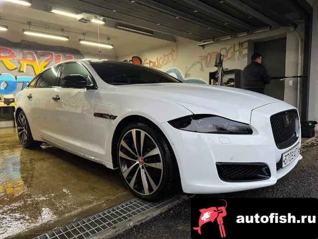 Jaguar XJ All New XJ 2019 года - похожие автомобили