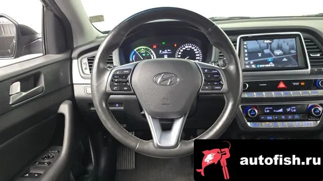 Hyundai Sonata Sonata New Rise Hybrid 2018 года - похожие автомобили
