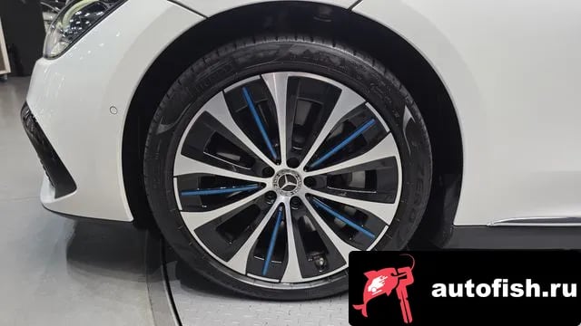 Mercedes-Benz EQE EQE V295 2023 года - вид 5