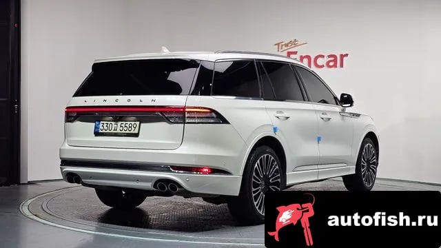 Lincoln Aviator Aviator 2nd generation 2021 года - вид 2
