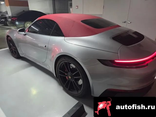 Porsche 911 911 (992) 2023 года - вид 4