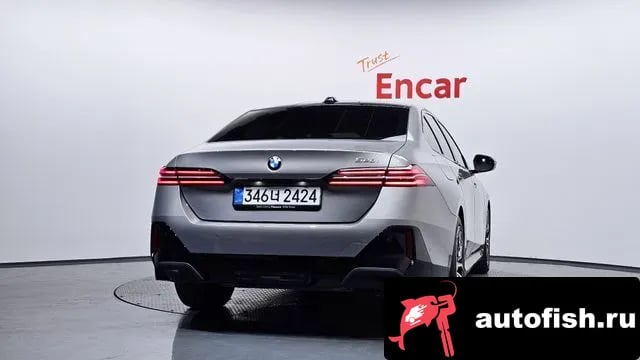 BMW 5-Series 5 Series (G60) 2025 года - вид 4