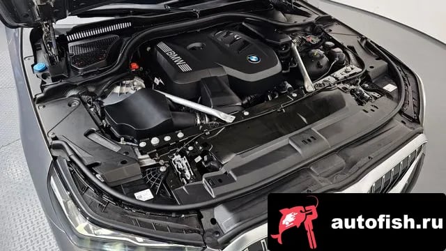 BMW 5-Series 5 Series (G60) 2025 года - вид 6