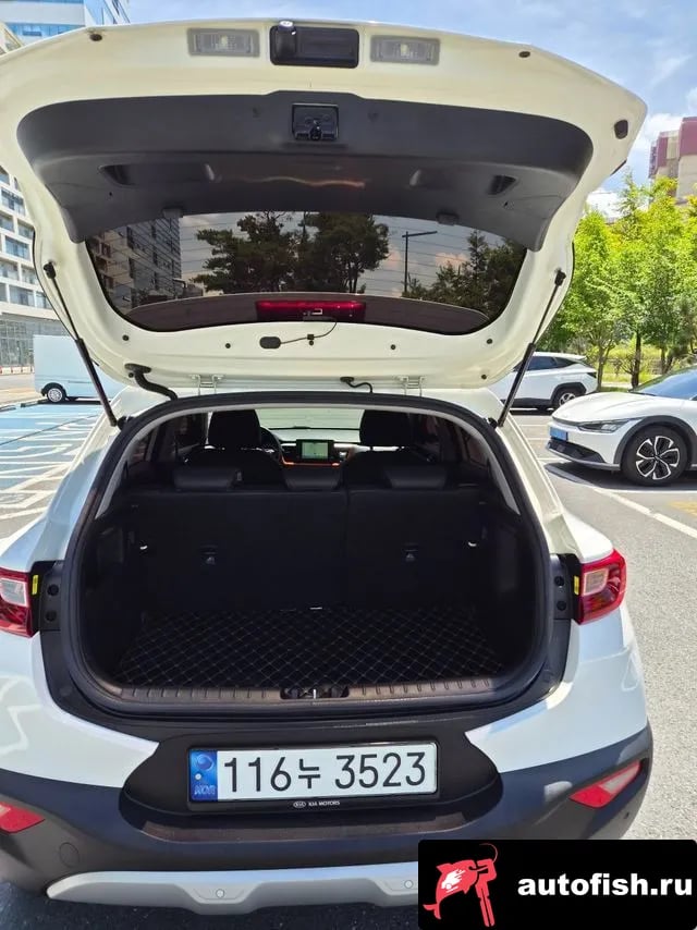Kia Stonic Stony 2020 года - вид 5