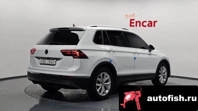 Volkswagen Tiguan Tiguan second Generation 2018 года - вид 2
