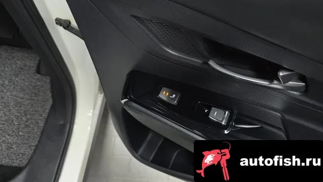 KG Mobility (Ssangyong) KORANDO Beautiful Korando 2019 года - похожие автомобили