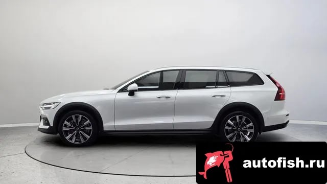 Volvo V60 V60 Cross-country 2nd Generation 2024 года - вид 3