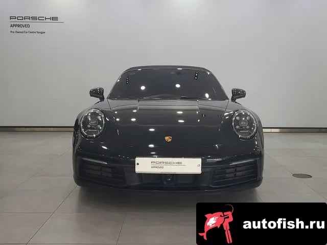Porsche 911 911 (992) 2023 года - вид 3