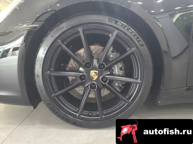 Porsche 911 911 (992) 2023 года - вид 5